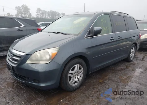 2005 Honda Odyssey Ex-L z USA, uszkodzony, nr VIN 5FNRL38635B413600